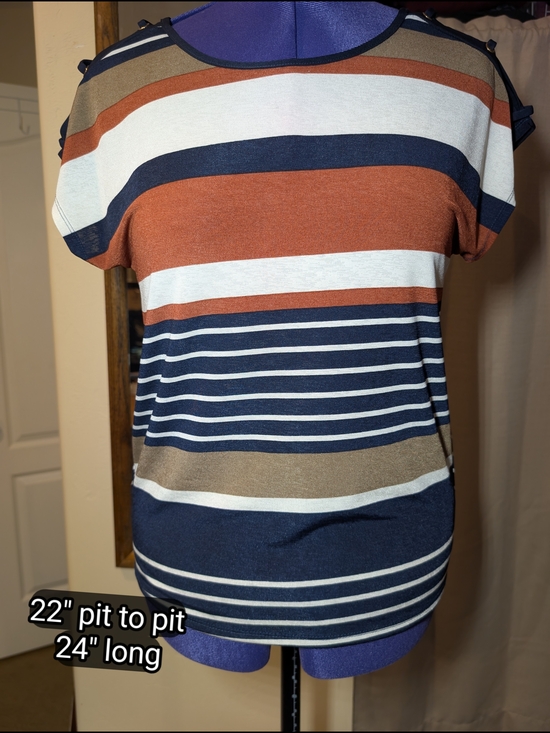 Modern Attraction Tops - Women’s Striped Short Sleeve Tee in Navy, Rust & Cream